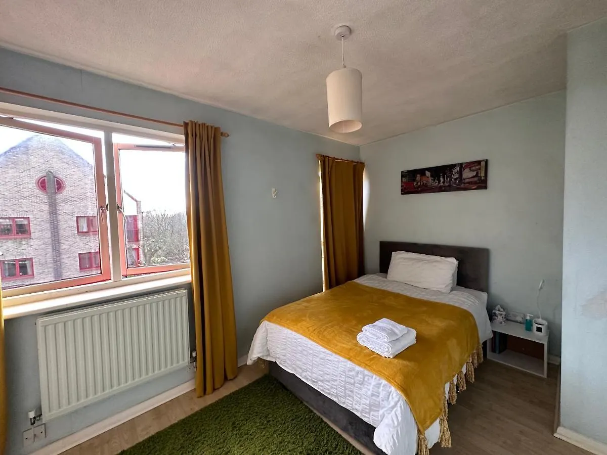 Homestay Cozy Private Room For Single Use London